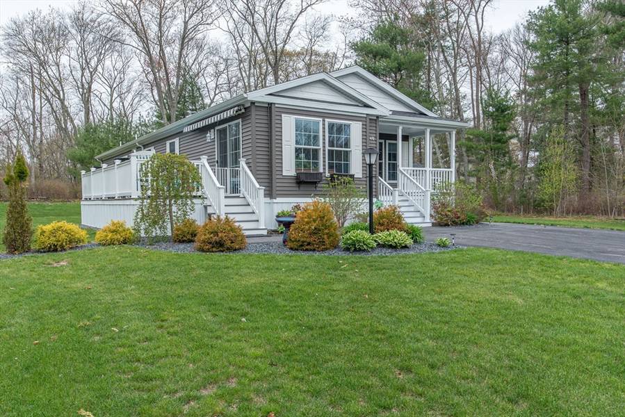 148 Linsay Drive, Raynham, MA 02767