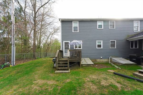 North Attleboro, MA 02760,10 Michaelson Dr #4