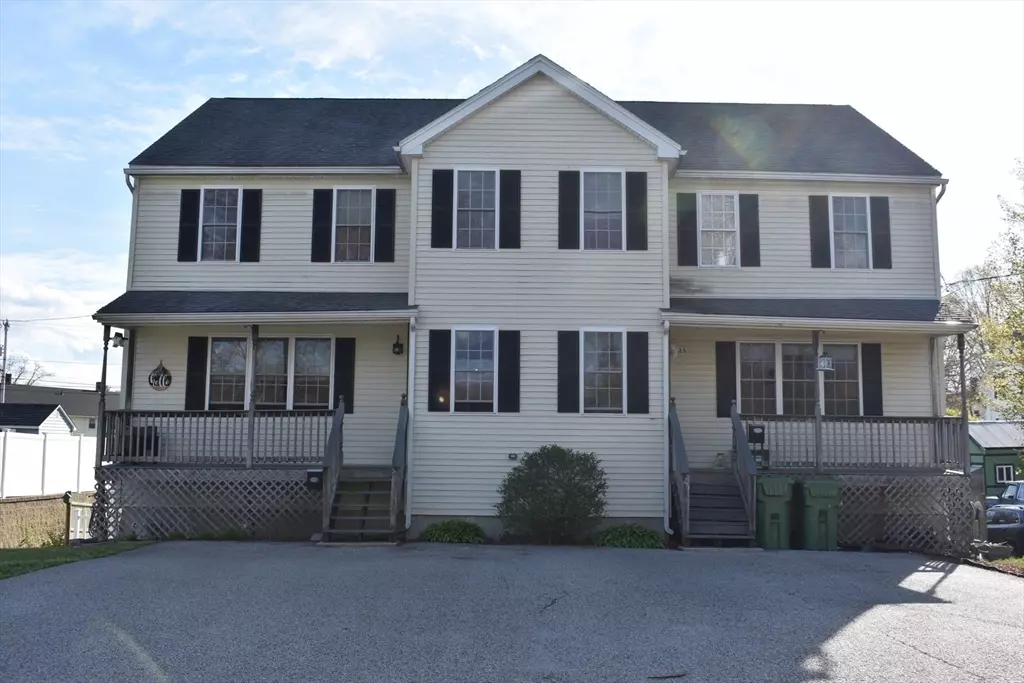 Northbridge, MA 01588,27 Arcade St #27