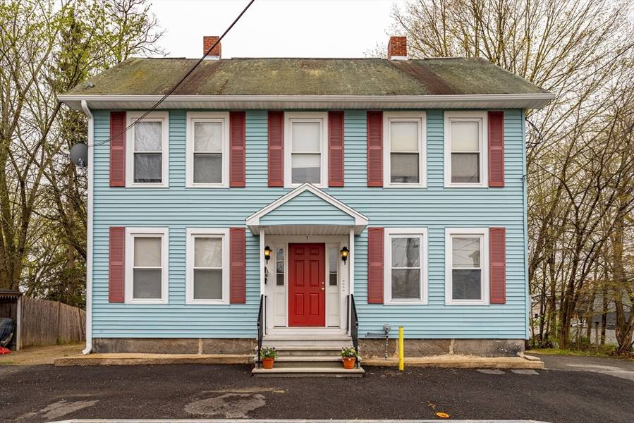 7 Prospect St, Ayer, MA 01432