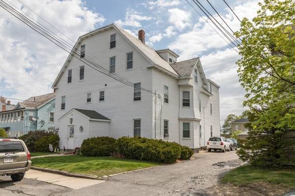 210 6th Street #C, Leominster, MA 01453