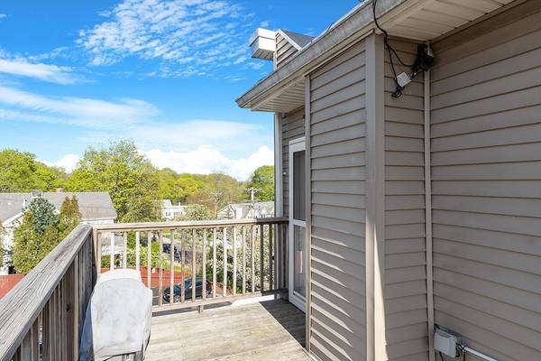 28 Salem St #6, Reading, MA 01867