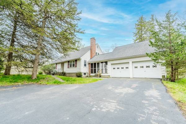 175 Lexington, Weston, MA 02493