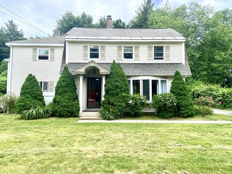 134 Huntington Rd, Russell, MA 01071