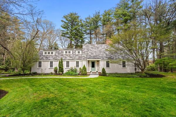 Wayland, MA 01778,18 Adams Ln