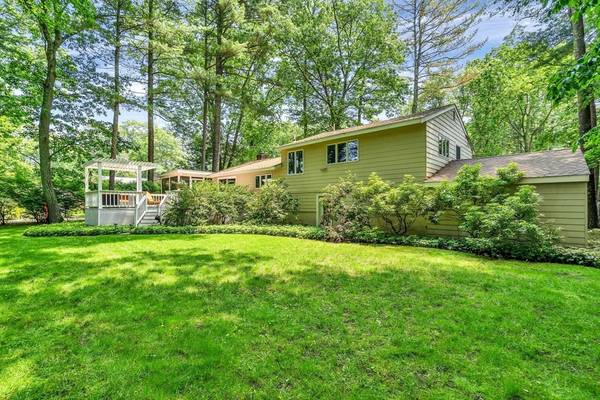 Sudbury, MA 01776,134 Barton Drive