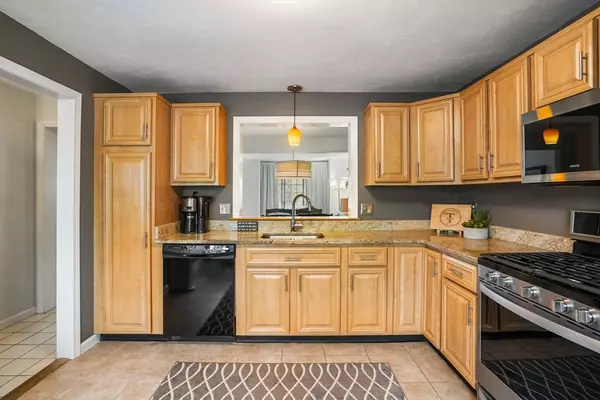 Hopkinton, MA 01748,2 Turnbridge Ln #2