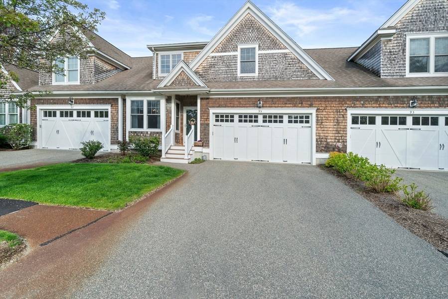 95 Spring Meadow Ln #95, Hanover, MA 02339