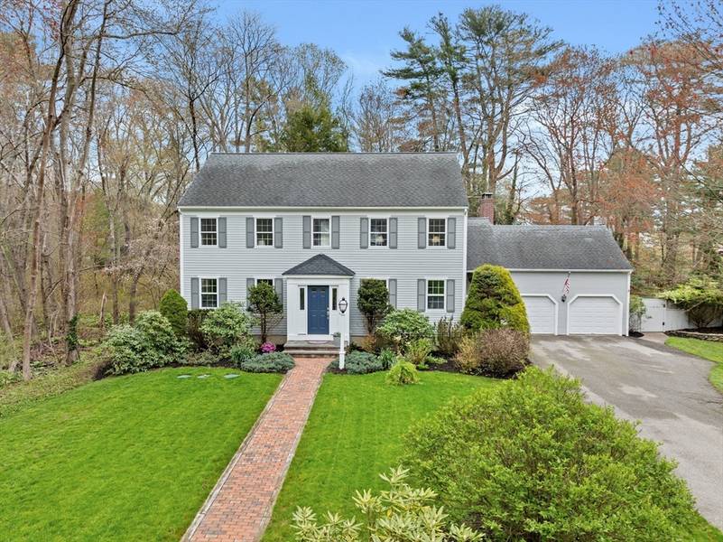 14 Camelot Drive, Hingham, MA 02043