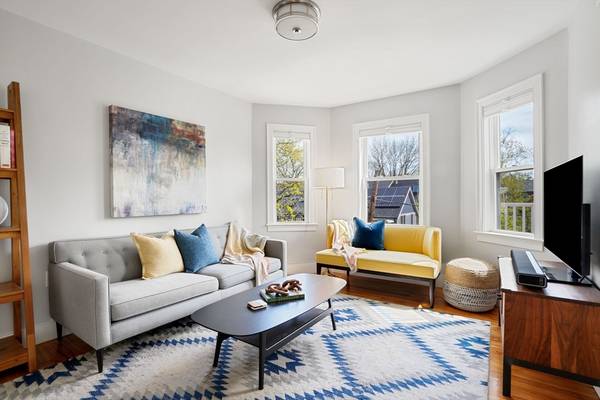 Cambridge, MA 02138,80-82 Standish Street #3