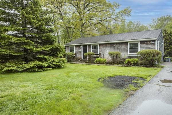 175 Summer St, Norwell, MA 02061