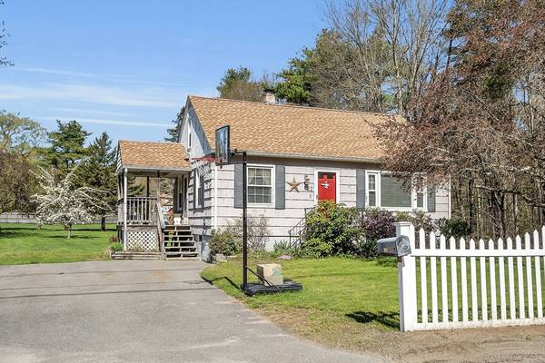 22 Depot Rd, Templeton, MA 01468