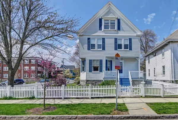 72 Elm Ave, Quincy, MA 02170