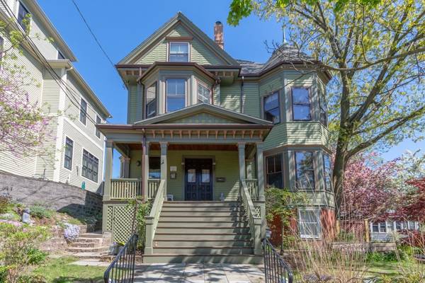 15 Adams St #3, Somerville, MA 02145