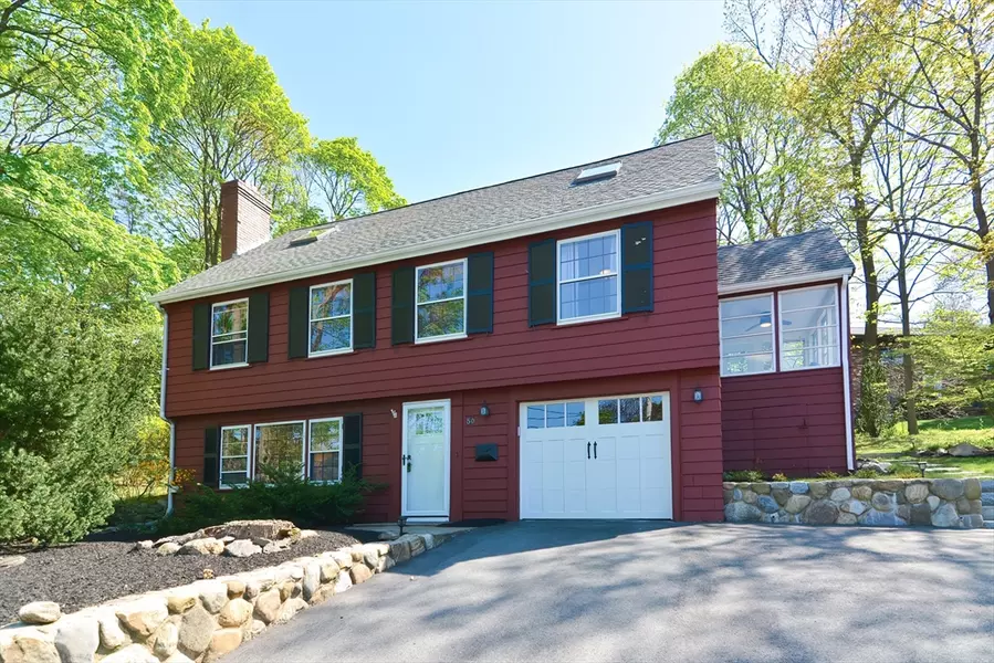 50 Hopkins St, Wakefield, MA 01880