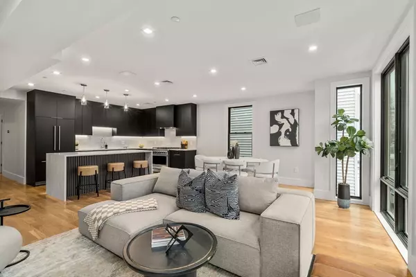 8 Mercer #3, Boston, MA 02127