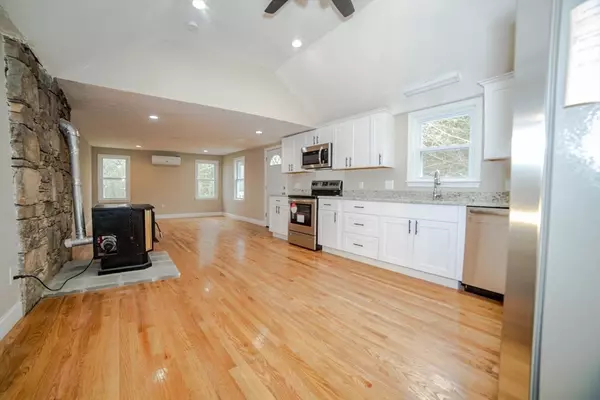 Oxford, MA 01540,23 Joe Jenny Rd