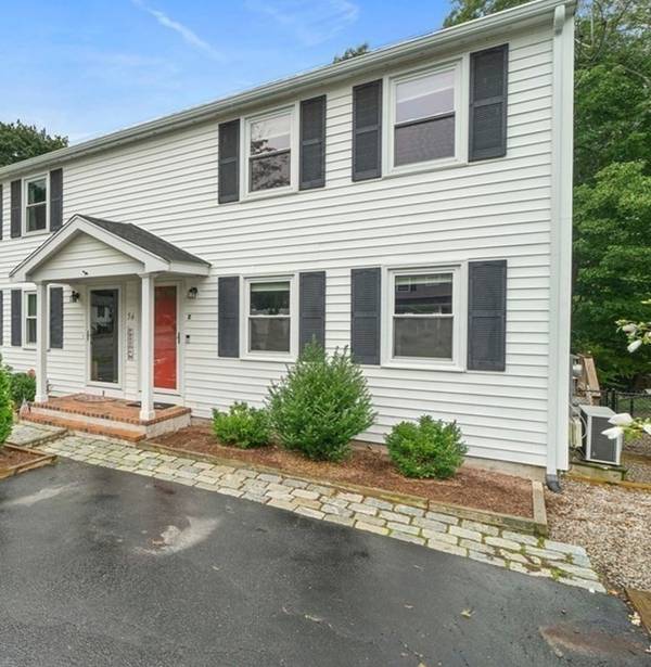 56 Oakhurst St #2, North Attleboro, MA 02760