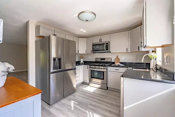 Granby, MA 01033,55 Pleasant St #6