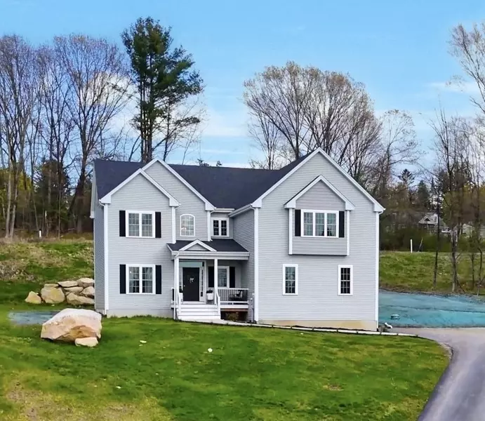 4 Burnham Cir, Ashland, MA 01721