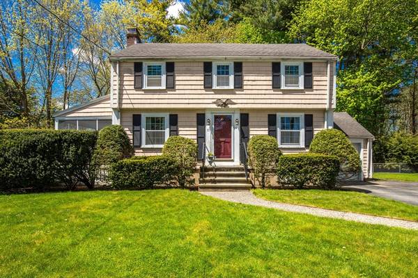 51 Pine Ridge Road, Reading, MA 01867