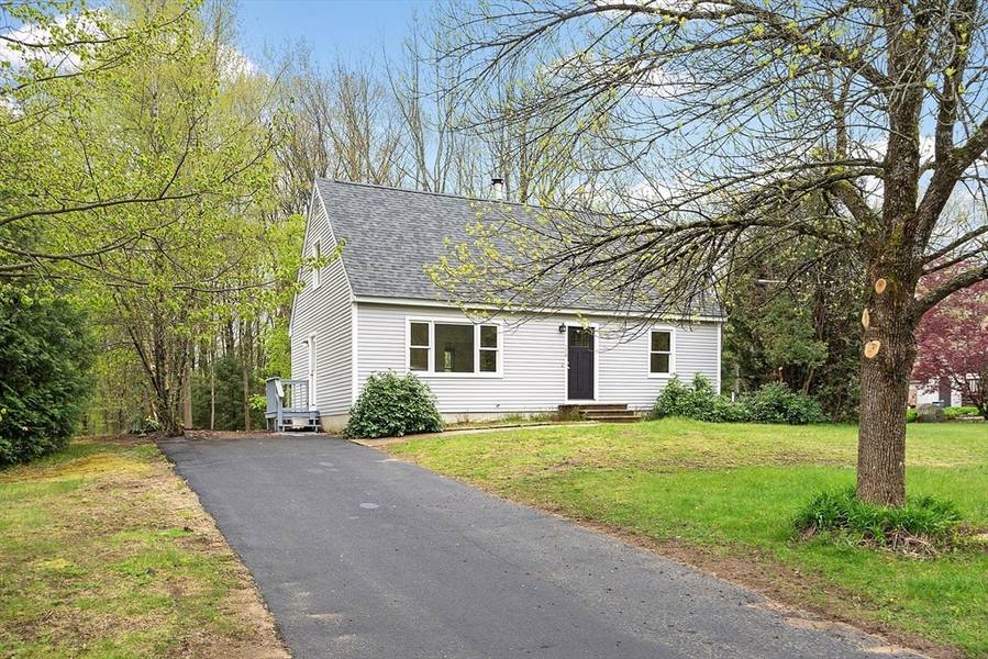 176 High Knob Rd, Athol, MA 01331