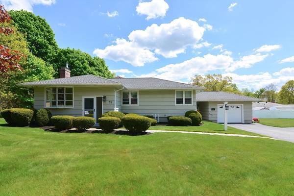 79 Edgewood, Shrewsbury, MA 01545