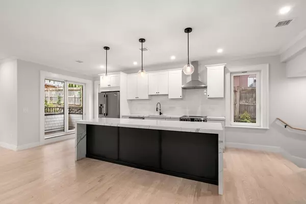 Quincy, MA 02169,199-201 Copeland St. #4