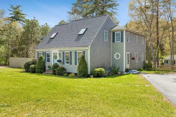 23 Deseret Dr, Bourne, MA 02532