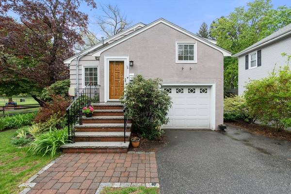 115 Beethoven Avenue, Newton, MA 02468