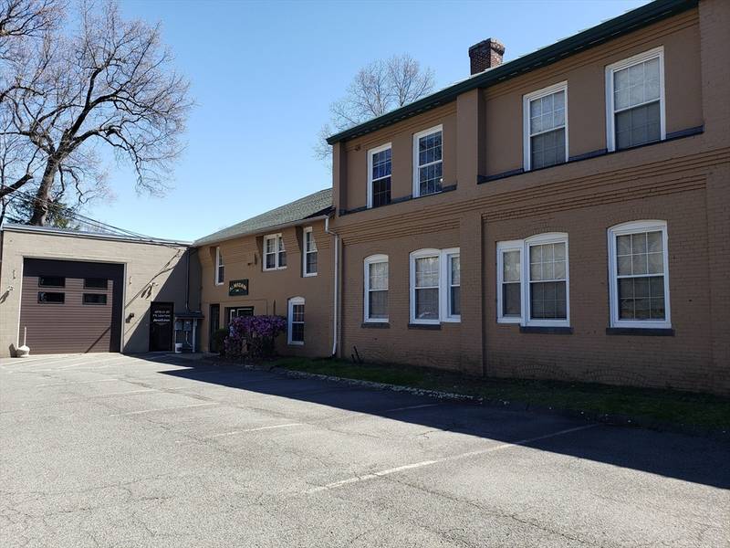 85 N Whitney Street #2, Amherst, MA 01002