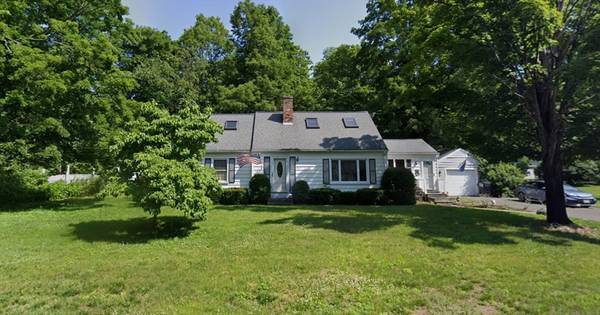 7 Pomeroy Street, Wilbraham, MA 01095