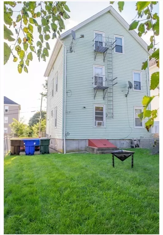 Fall River, MA 02724,105 Andrews St