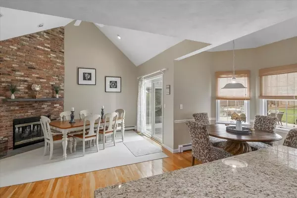 Falmouth, MA 02556,6 Ryder Road