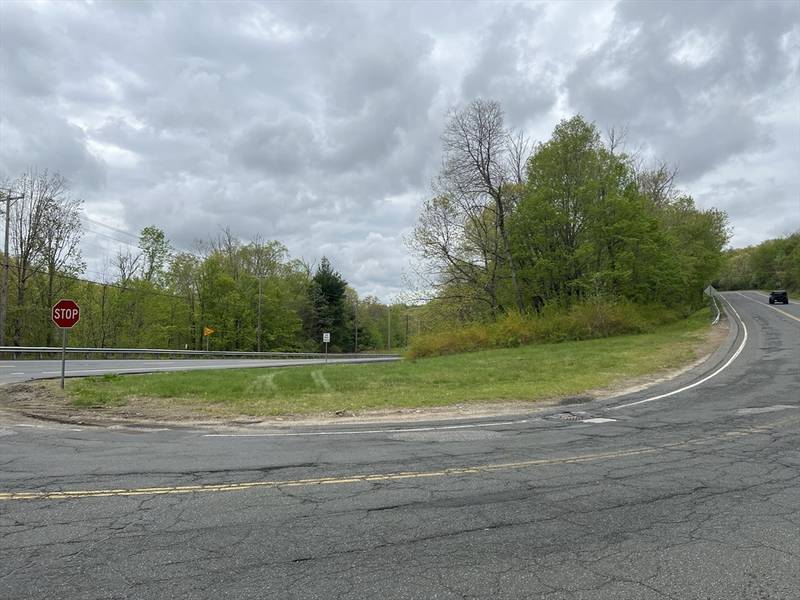 599-607 Old Warren Road, Palmer, MA 01069