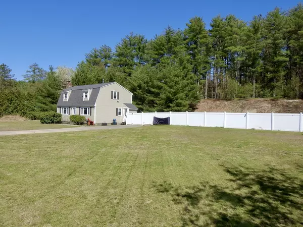 Townsend, MA 01474,1 Briar Way