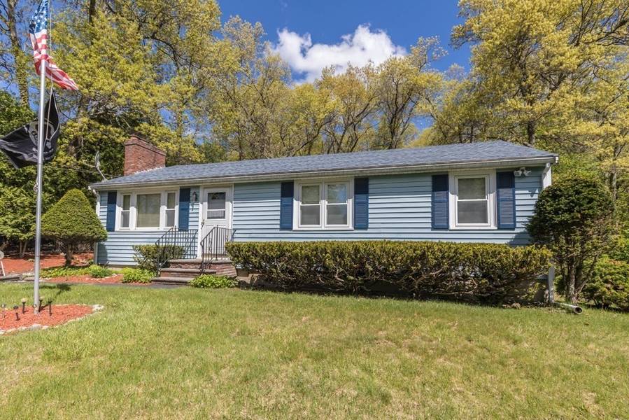 18 Pine Ridge Drive, Ayer, MA 01432