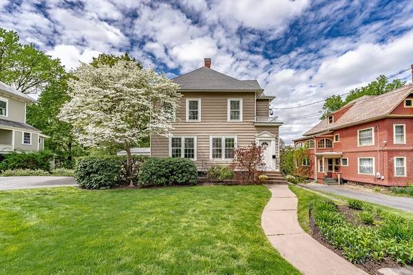 44 Highland Ave, Greenfield, MA 01301