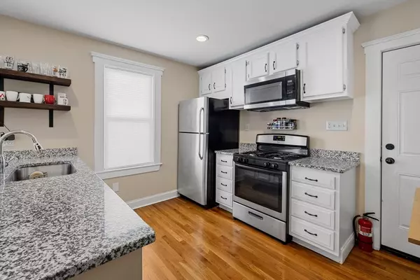 70 Bowdoin St #70, Medford, MA 02155