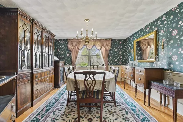 Beverly, MA 01915,11 Meadow Road