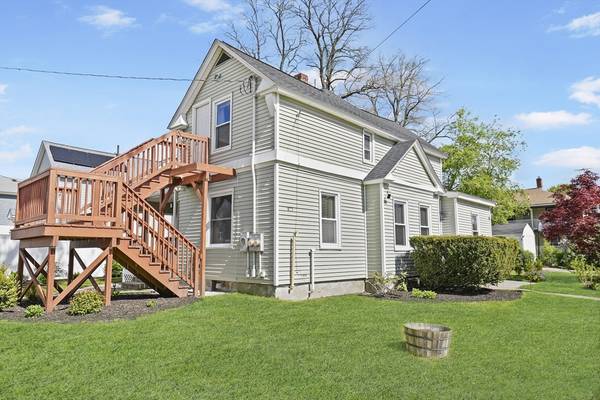 212 Spruce St, Leominster, MA 01453