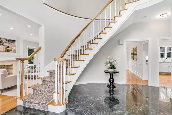 Andover, MA 01810,12 Carter Ln