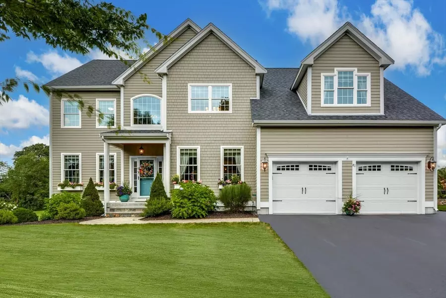 81 Magill Dr, Grafton, MA 01519