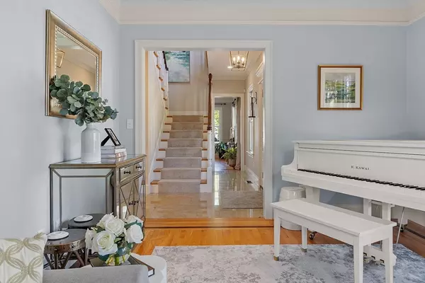 Lexington, MA 02420,74 Adams Street