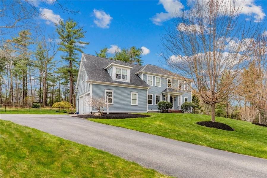 36 Gilfeather Ln, Kingston, MA 02364