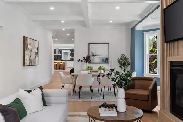 Melrose, MA 02176,91 Hillside Ave #1