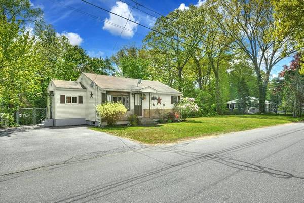 Millbury, MA 01527,1 May Street