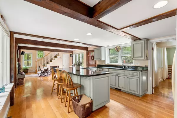 Sherborn, MA 01770,5 Old Orchard Rd