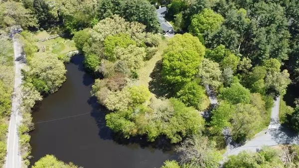 Sherborn, MA 01770,5 Old Orchard Rd