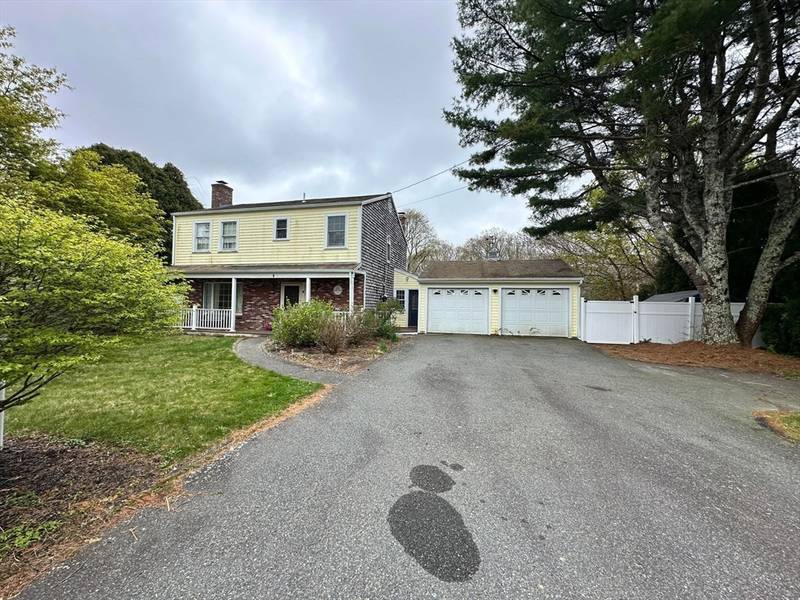 8 Ames Baker Way, Dartmouth, MA 02748